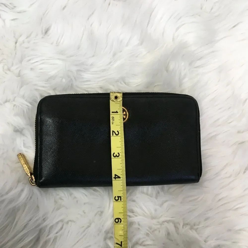 Tory Burch Black Leather Continental Zip Wallet - Picture 13 of 16
